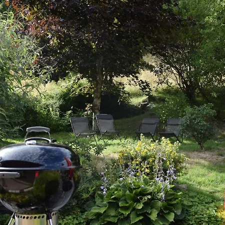 Dağ evi Maison De Style Individuelle Le Rouge Feigne A *