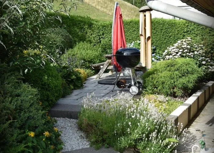 Maison De Style Individuelle Le Rouge Feigne A Chalet